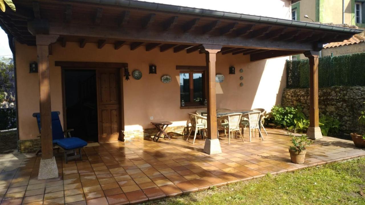 Villa Isabel Pilona Luaran gambar
