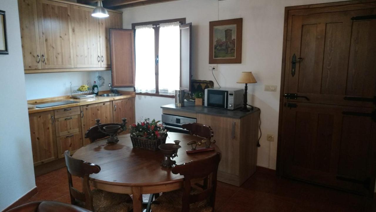 Villa Isabel Pilona Luaran gambar