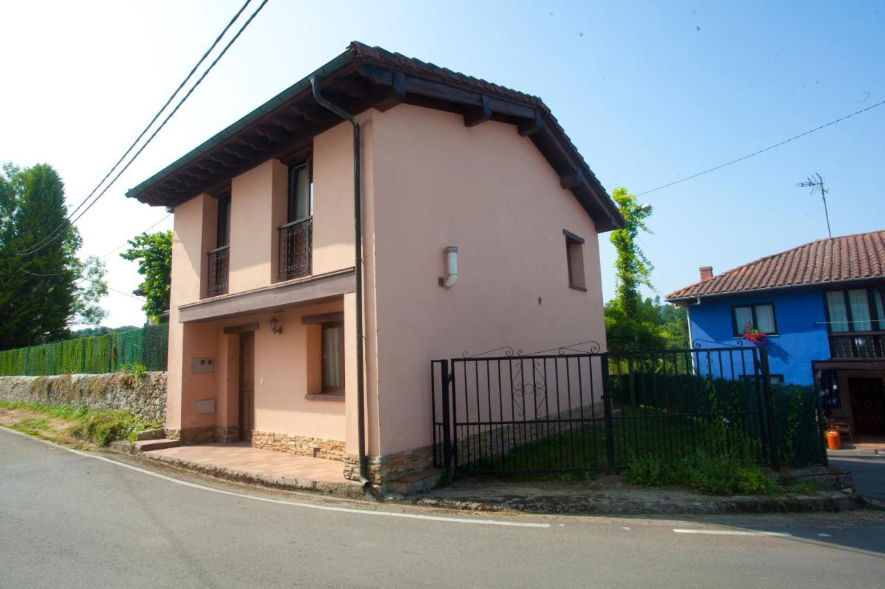 Villa Isabel Pilona Luaran gambar