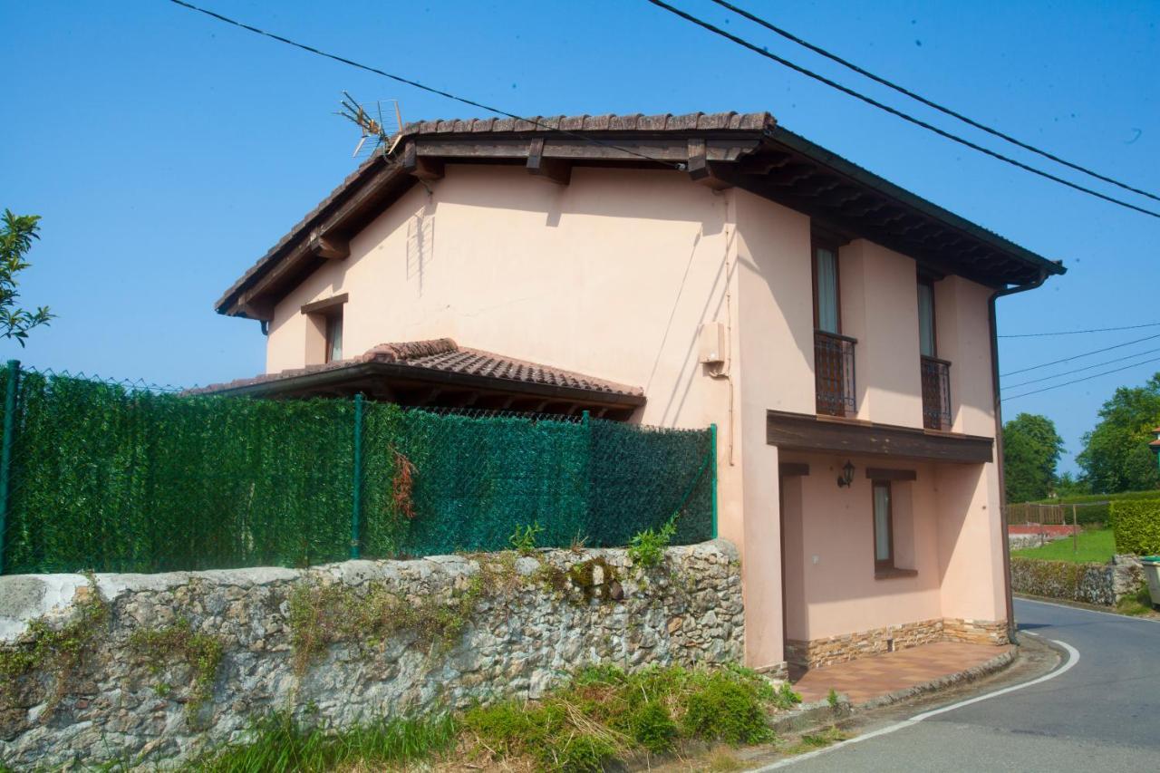 Villa Isabel Pilona Luaran gambar